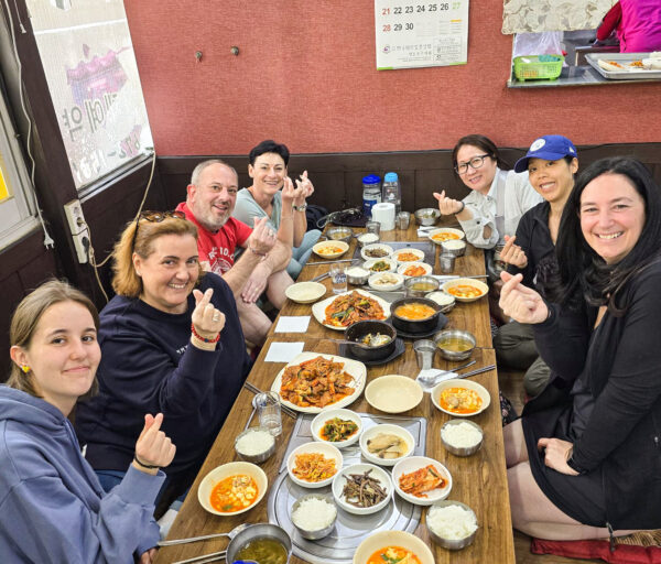 Unforgettable day in Seoul ! (Food tour + bike) - Image 4